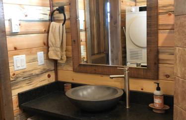 New Cabin with Spectacular Views of Flathead Lake. - Foto 16