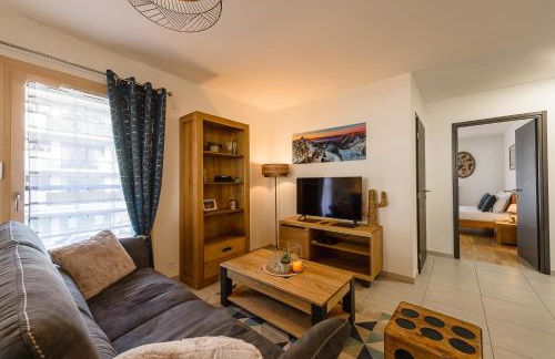 Les Balcons de la Suite - coeur de village, terrasse - Photo 2