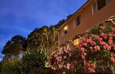 Maravilhosa Casa da Floresta - Foto 8