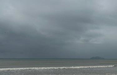 Unamar Cabo Frio, Condomínio Verão Vermelho 1, Casa Privativa a 100 metros da praia! - Foto 46