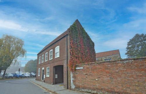 TudorRose Townhouse - A New Unique Town Centre Home - Foto 6