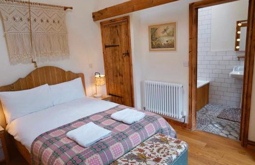 Nest Holiday Hideaway Wren Cottage-Beautiful Location in the Long Mynd Area of Outstanding Natural Beauty- WHIRLPOOL JACUZZI BATH! - Foto 51