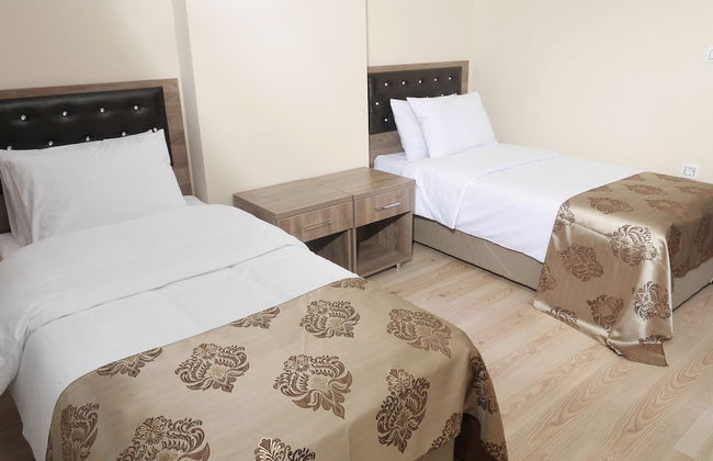 Royal Life Residence - Photo 10