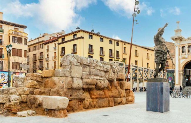 Juego de pistas en Zaragoza: Búsqueda del tesoro - Foto 5