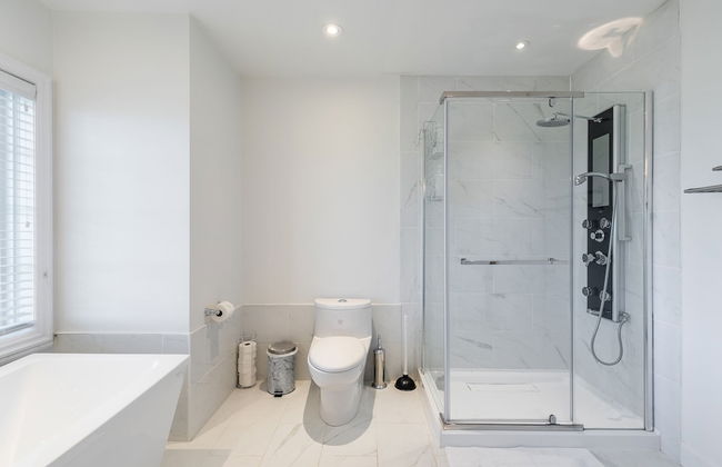 GLOBALSTAY. Unique 5BR Villa. Swimming Pool. HOT TUB - Foto 74