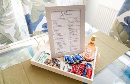 BOHO BEACH HOUSE- SLEEPS 8- 2 MIN DRIVE FROM BOSCOMBE PIER- SUPERFAST WiFi- FLAT SCREEN SMART TV- FREE ON STREET PARKING! - Photo 28