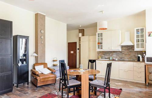 Indipendent Studio Apartment near metro - Monolocale indipendente vicinissimo metro - Foto 1