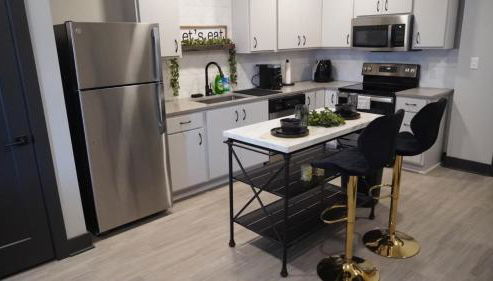 Gorgeous High-Rise On The River - Foto 2