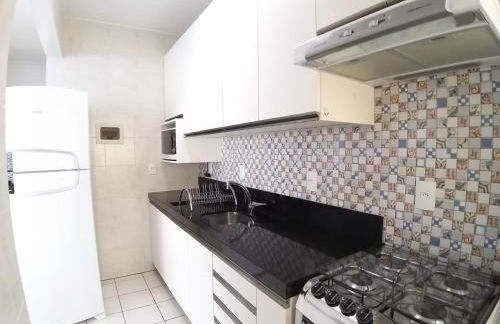 Apto quadra mar em Balneário Perequê - Foto 2