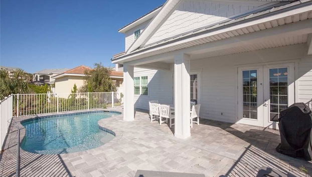 Sunset Key, 5 Bedrooms, Private Pool, Game Room, Beach, Sleeps 12 - Foto 2, Habitación
