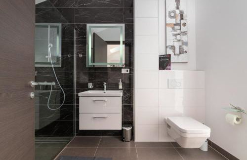 Villa Ampla with heated wellness pool near Poreč - Foto 4