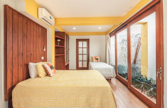 Bungallow With Private Backyard and Pool - Foto 2