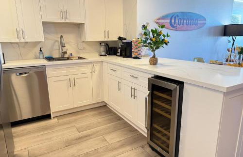 Oceanfront 2 BR w Pool & Parking 234 - Foto 34