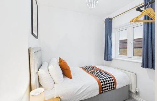 Desert Orchid by Signature Stays - Racecourse - Parking - 5-Bed - Photo 31