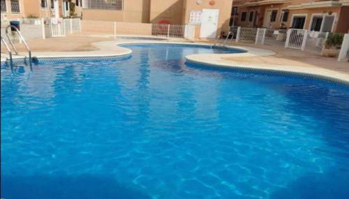 Inviting holiday home with pool - Foto 2