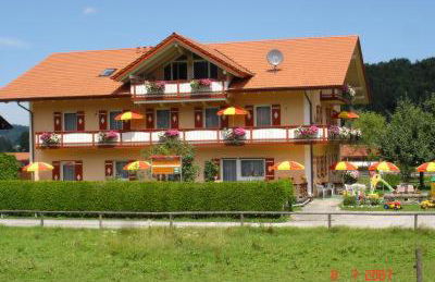 Dangl GbR, Gästehaus Sonnenhof - inkl. Chiemgau Karte - Photo 1