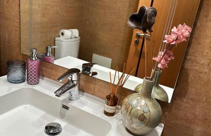 Charming Luz House - T2 apartment with jacuzzi - Foto 29