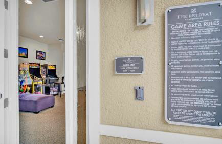 Trendy Thematic 3BR Townhouse with Private Pool - Foto 60