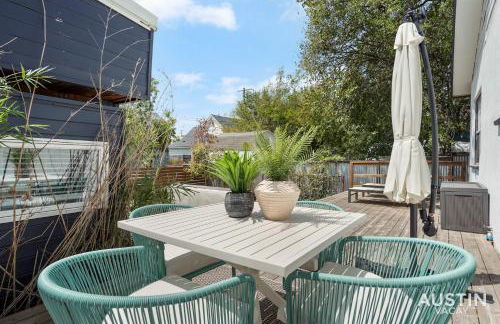 HGTV Featured Tiny Home w Hot Tub Near East 6th St - Foto 2