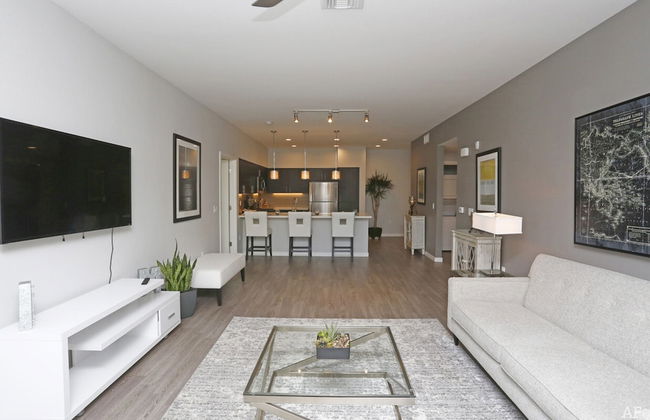 Luxury Condos Menlo Park - Photo 14