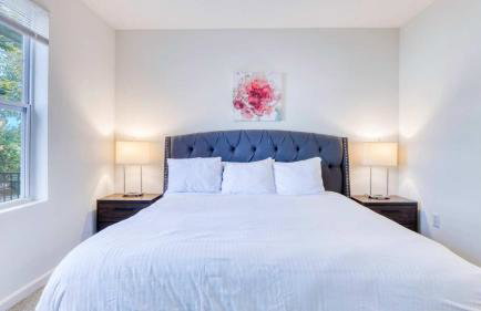 Luxury Modern Apt with Patio - Foto 13