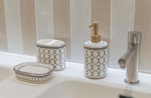 Malvarrosa Beach Stay! - Photo 19