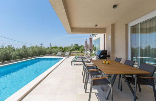 Neue und hundefreundliche Villa mit Panorama-Meerblick, Privatpool, Grillbereich, Babybett, Waschmaschine - Foto 33