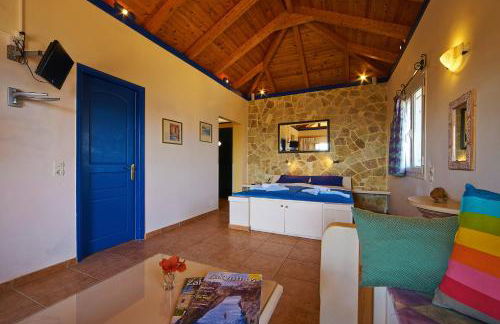 Villas Cavo Marathia - Photo 14