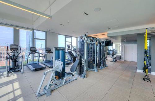 W Loop Studio w Deck Pool Gym 3 blocks to L CHI-644 - Foto 24