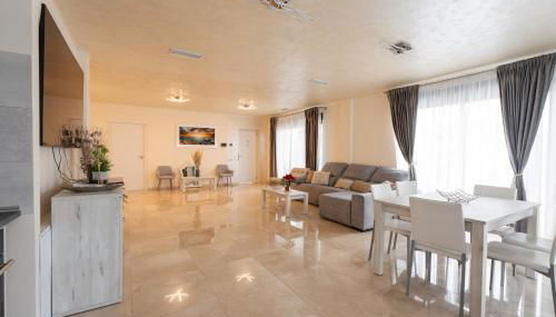 Exclusive Villa City, Beach & Golf - Photo 5