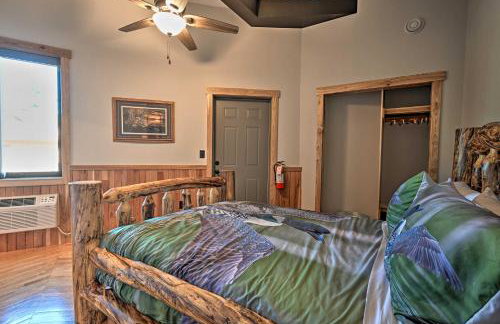 Massive Hatfield Loon Lodge with Roller Rink - Foto 13