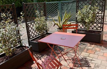 Villa Trevisi - APARTMENT-free parking-electric car station - Foto 5