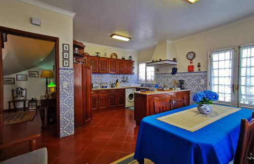 Pico do Moinho House - Photo 30