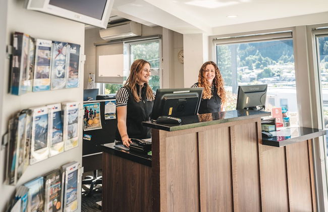 Blue Peaks Apartments - Photo 2