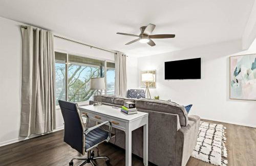 1BR Pet-Friendly Apartment with King Bed - Foto 3