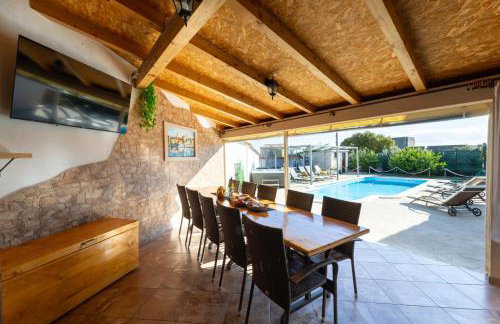 Beautiful Holiday Home "Villa Luka" - Foto 21