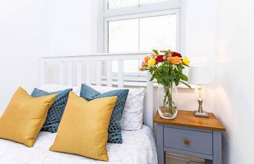 Stylish 2 Bed Apartment-Zone 2 - 10 Minutes to the heart of London- sleeps up 8 - Foto 32