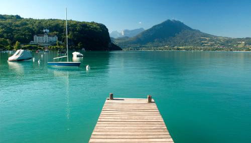 Lovely Gated Family Home, Steps to the Lake - Foto 1