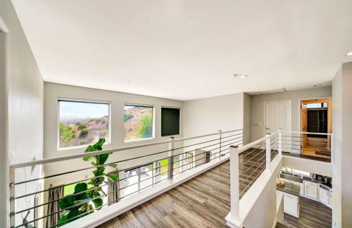 Stunning Hilltop 5BR With View And Hot Tub! - Foto 53