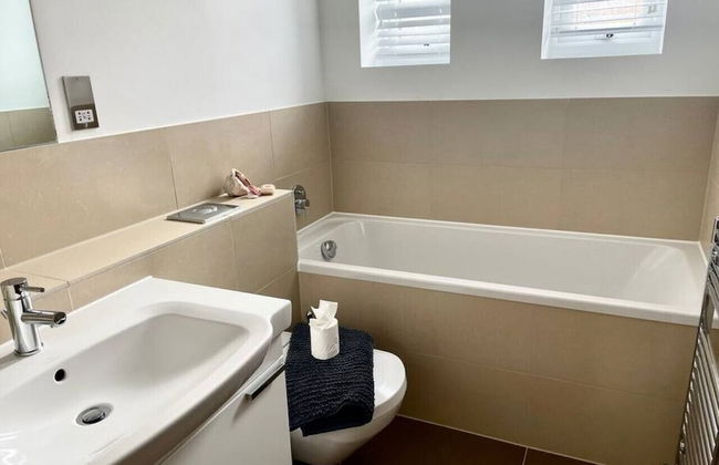 Blue Heron - 2 Bedroom Apt With 2 Parking Spaces - From 165 Per Night - Photo 4