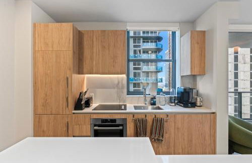 Elegant Condo at Crosby Miami Worldcenter W Rooftop Pool & Fitness Center - Foto 3