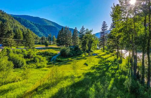 Luxury Riverfront Retreat on Montanas Iconic Blackfoot River with Hot Tub - Foto 43