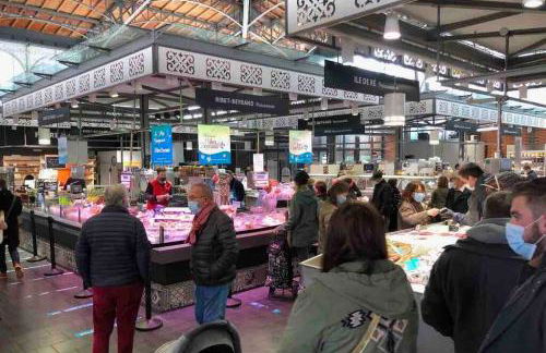 Charmant T3 cœur de ville avec parking option repas - Foto 37