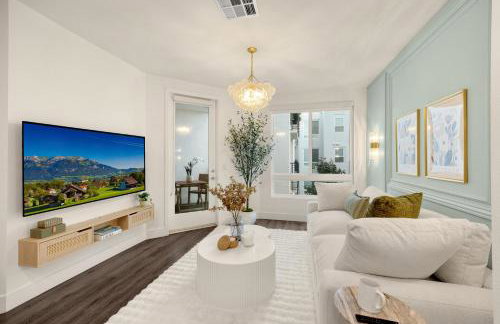 Luxury 1BR Newport Beach Condo with Pool and Gym - Foto 19