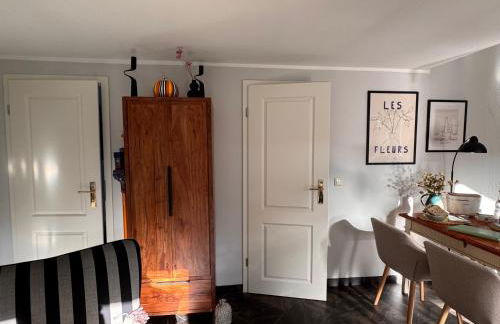 Sunlit Garden - Ruhig am Wald nahe Warnow Rostock - Kamin - Foto 12