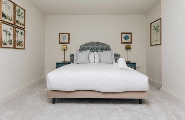 Hayward House Hot Tub Large Garden - From 1100 Per Night - Foto 77