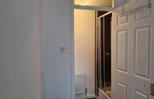 Charming 3Bed House in Strood - Foto 5