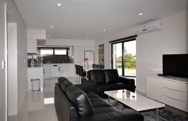 Coastal by Rockingham Apartments - Photo 10