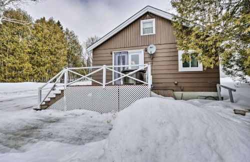 Cozy Maine Lakefront Cabin Rental - Foto 25