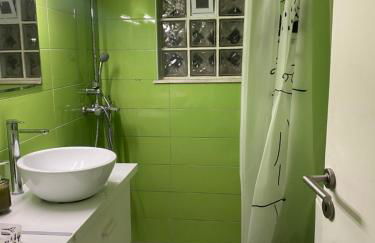 Aegean Light Flat near Metro - Foto 9